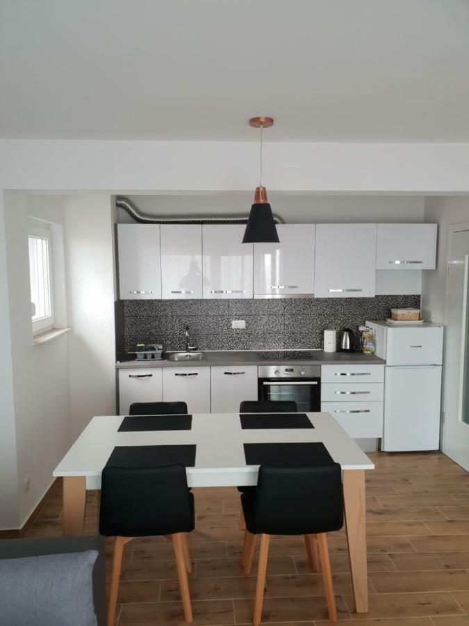 Apartmani Marija Башка-Вода Экстерьер фото