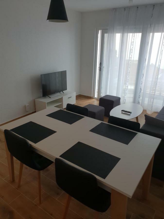 Apartmani Marija Башка-Вода Экстерьер фото